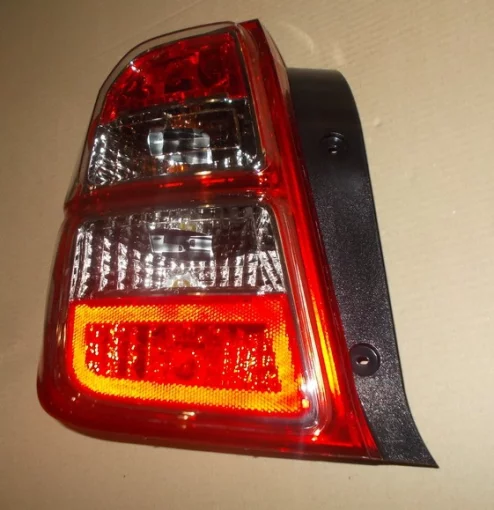 Ліхтар задній лівий 52023546