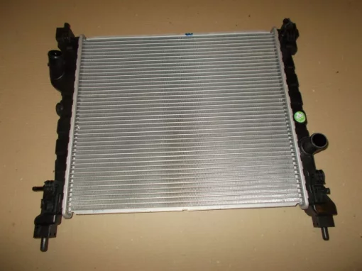 Радіатор охолодження АТ 42348469